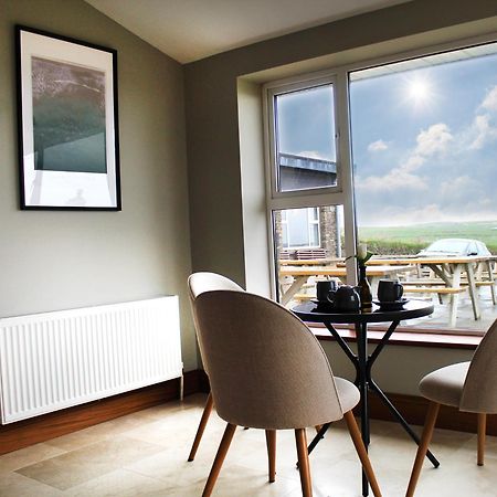 The Blue Horizon Hotel Laherne Hill ภายนอก รูปภาพ